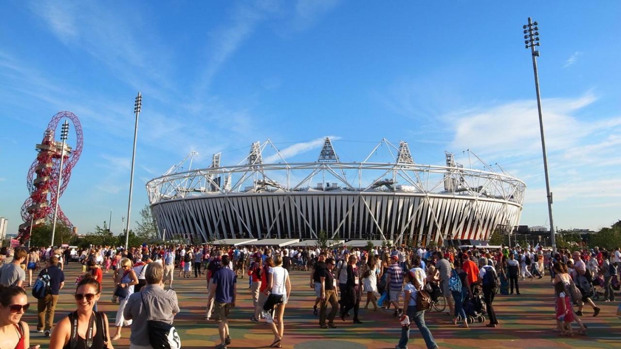 Skyvillion - Olympic View London Stratford Apartment Londres Exterior foto